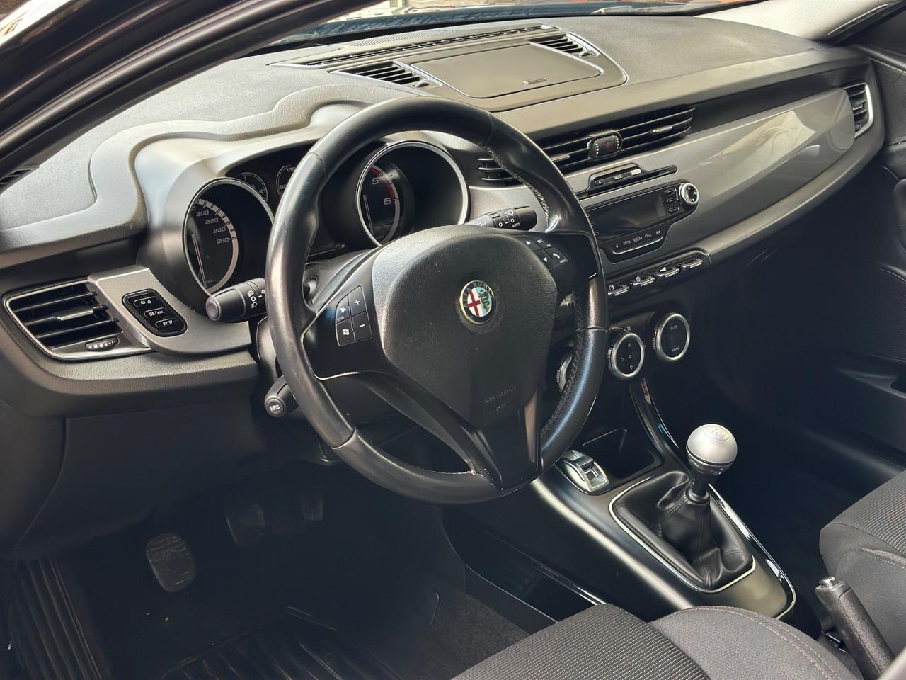Alfa Romeo Giulietta 1.6 JTDm-2 105 CV Distinctive
