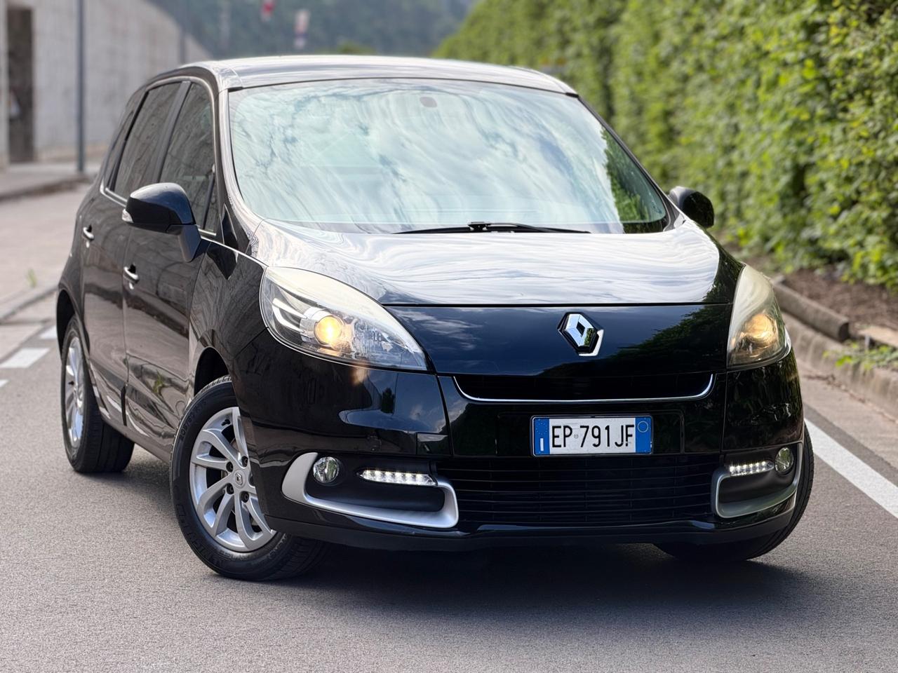 Renault Scenic 1.5 dCi 110CV ok neopatentati