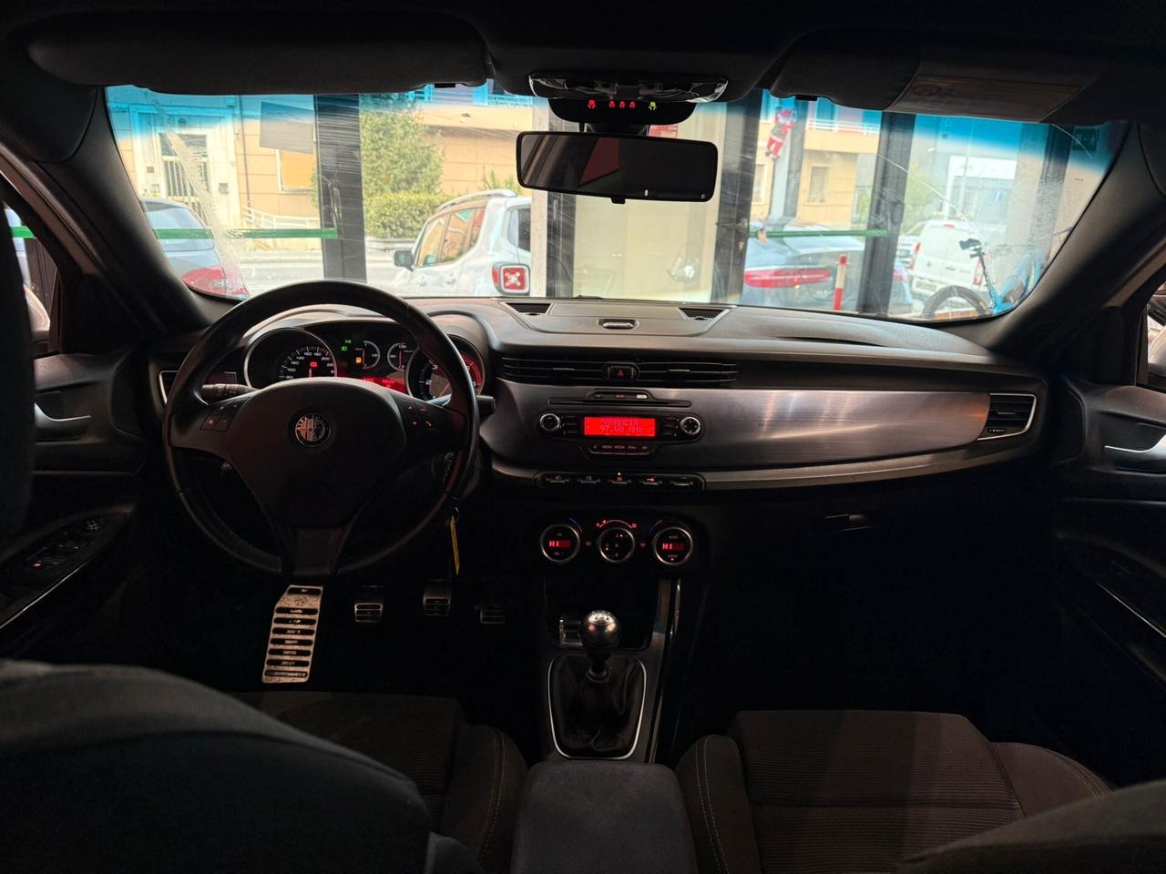 Alfa Romeo Giulietta 1.6 JTDm-2 105 CV Exclusive