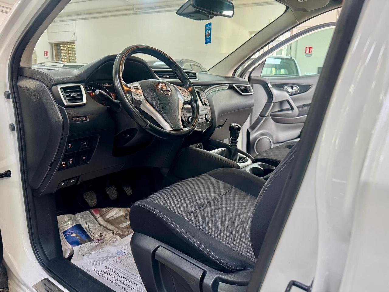 Nissan Qashqai 1.5 dCi 110cv Tekna 2015