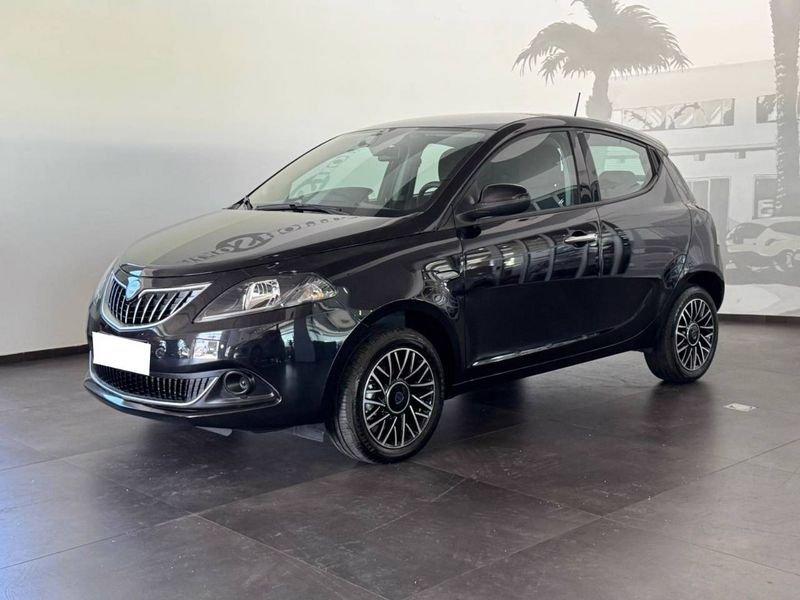 Lancia Ypsilon 3ª serie 1.0 FireFly 5 porte S&S Hybrid Platino