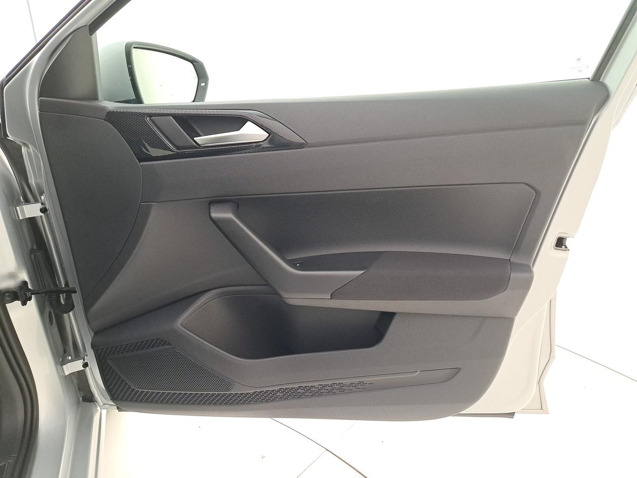 Volkswagen Polo 1.0 tsi life 95cv dsg