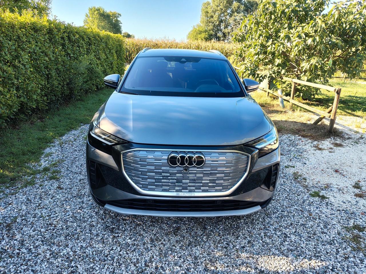 Audi Q4 50 e-tron quattro S Line edition 299cv Quattro*Iva esposta*