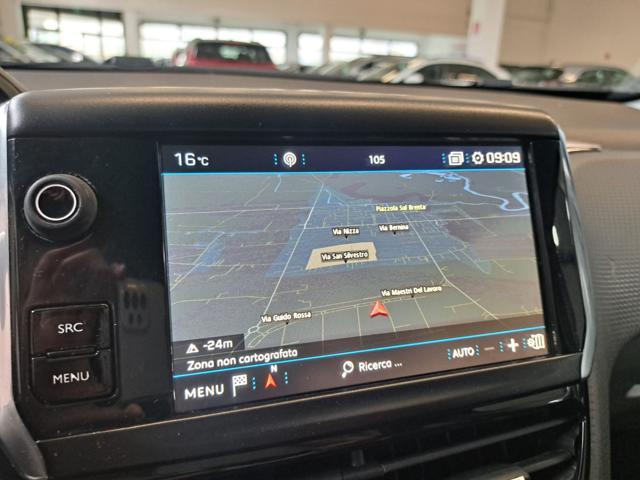 PEUGEOT 2008 100 GT Line