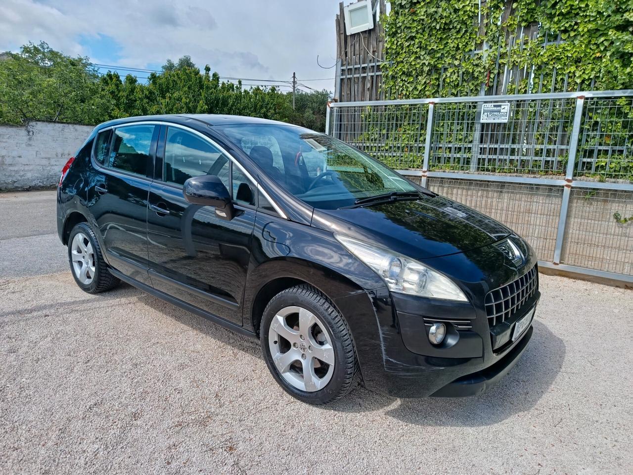 Peugeot 3008 1.6 e-HDi 115CV cambio robotizzato S.&S. Business