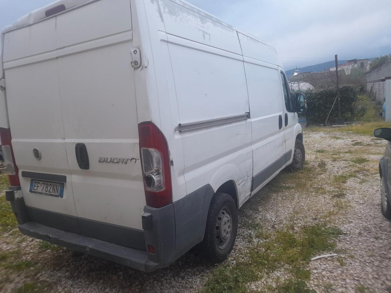 Fiat ducato 2.3 gasolio 120 cv tetto alto anno 2010
