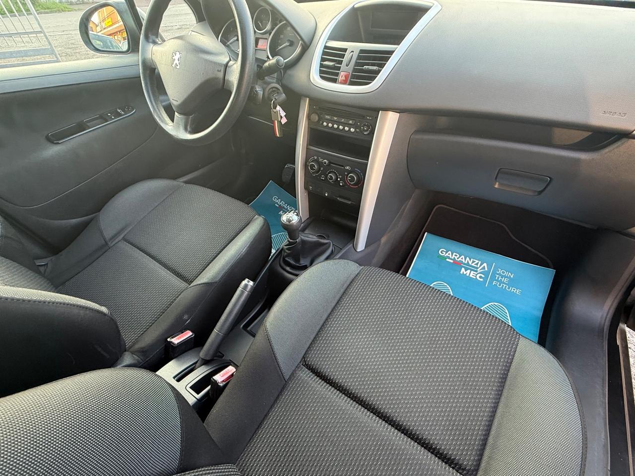 Peugeot 207 Plus 1.4 8V 75CV 5p. ECO GPL