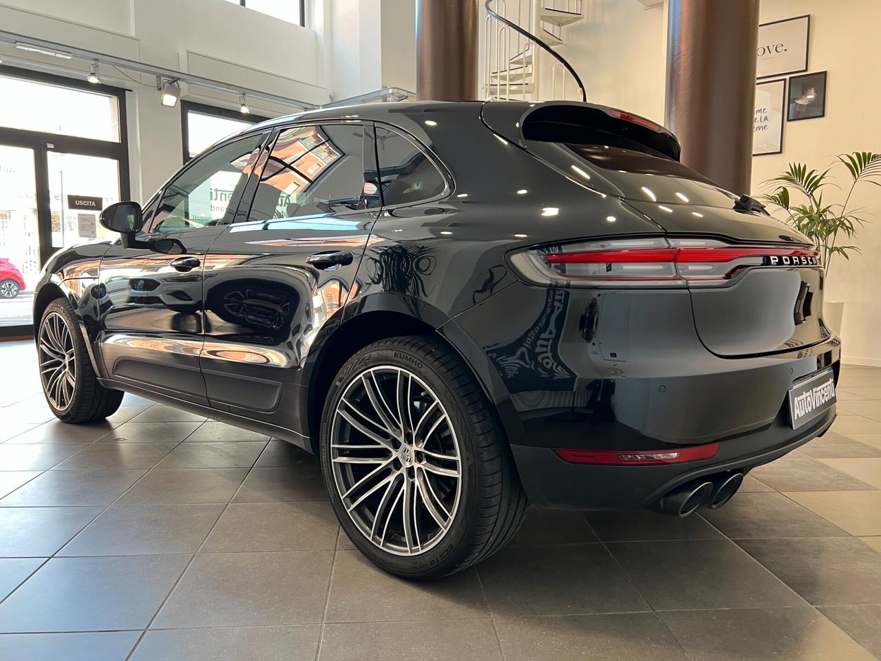 Porsche Macan 2.0 cc 245 cv PDK FULL OPT