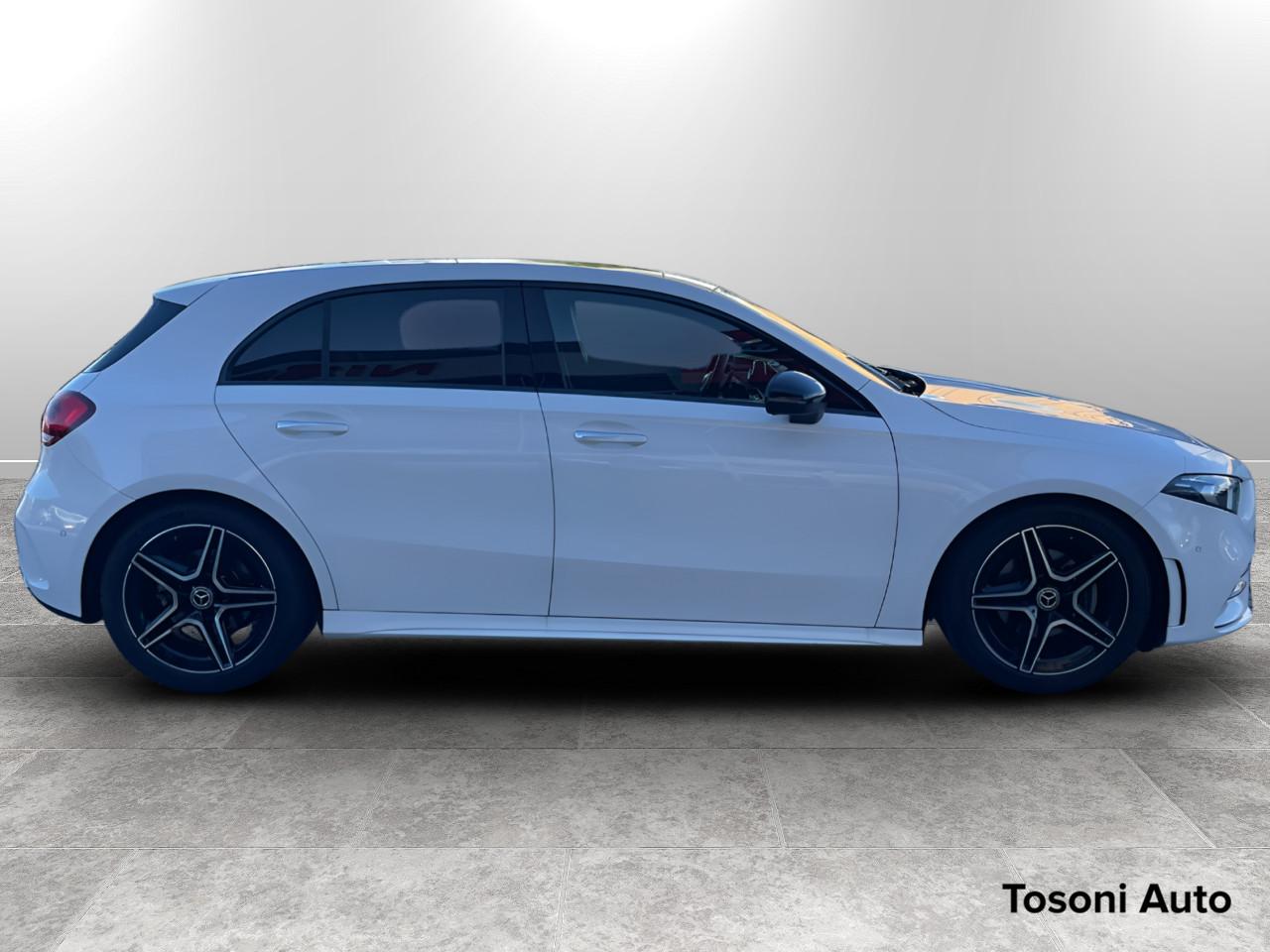 Mercedes-Benz A 200 Premium auto