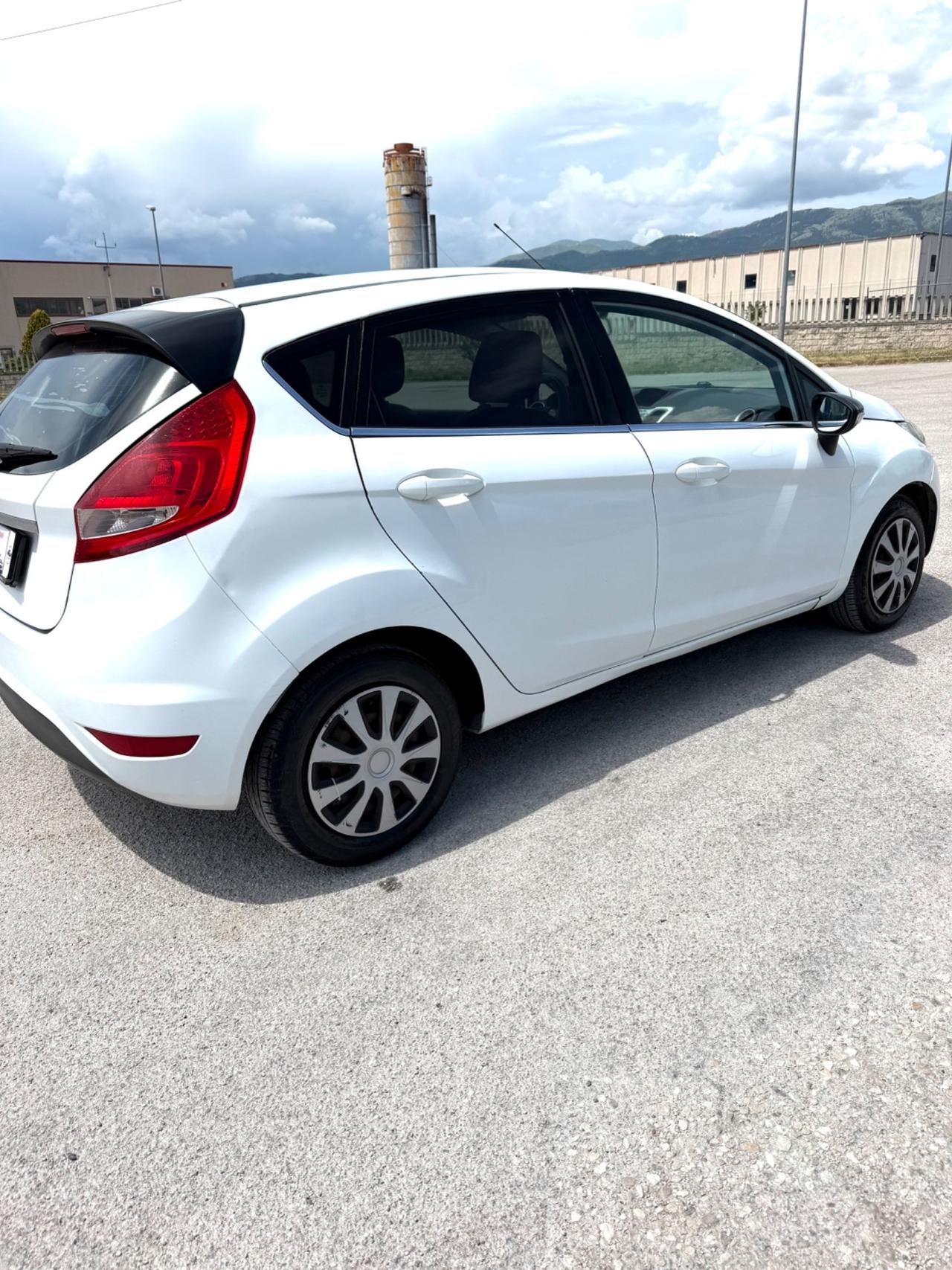 Ford Fiesta 1.4 TDCi 5p. Titanium