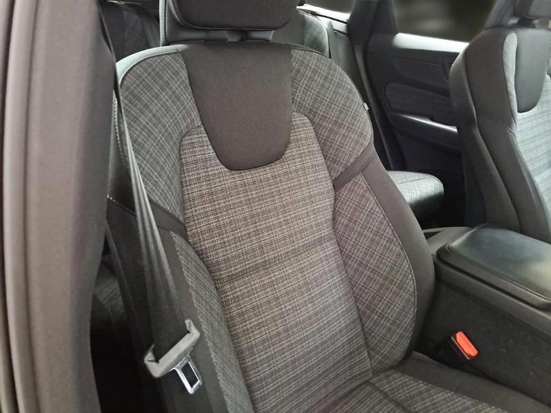 VOLVO XC60 T6 PLUG-IN AWD AUTO CORE SUV