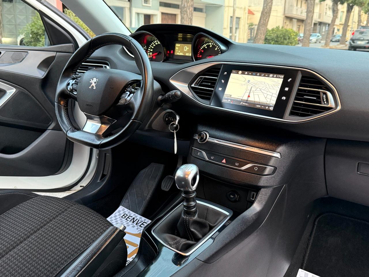 Peugeot 308 BlueHDi 100 S&S SW NAVI CARPLAY - 2019