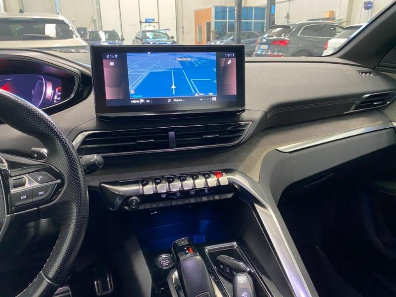 Peugeot 3008 1.5 HDi 130CV EAT8 GT NAV+PEL+RCAM+FULLED+CRUISE+