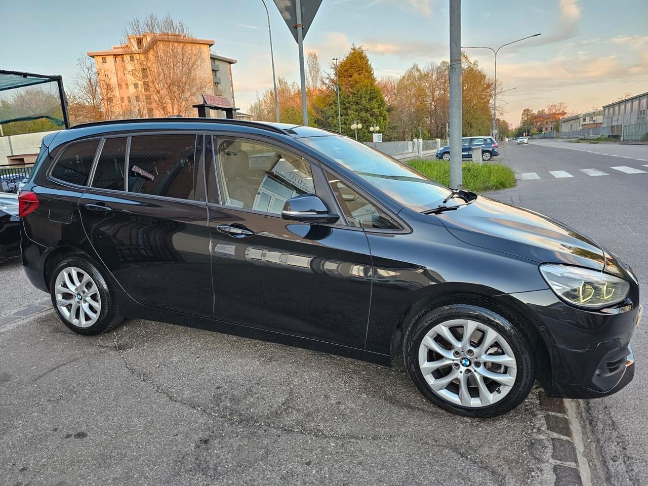 Bmw 218d 150cv Gran Tourer Luxury*Aut*Navi*7Posti*Euro6*