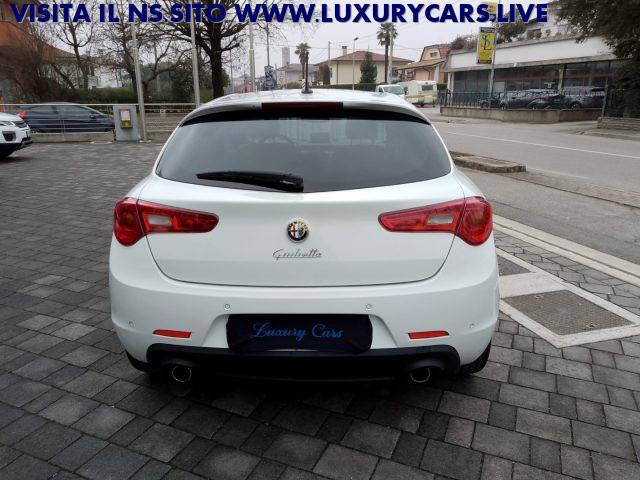 ALFA ROMEO Giulietta 2.0 JTDm-2 140 CV Distinctive