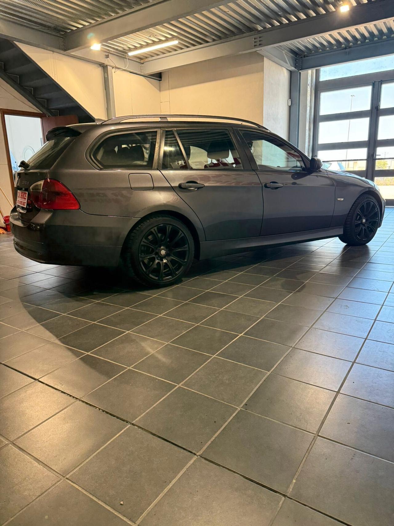 Bmw 320 D - FRIZIONE E VOLANO NUOVI