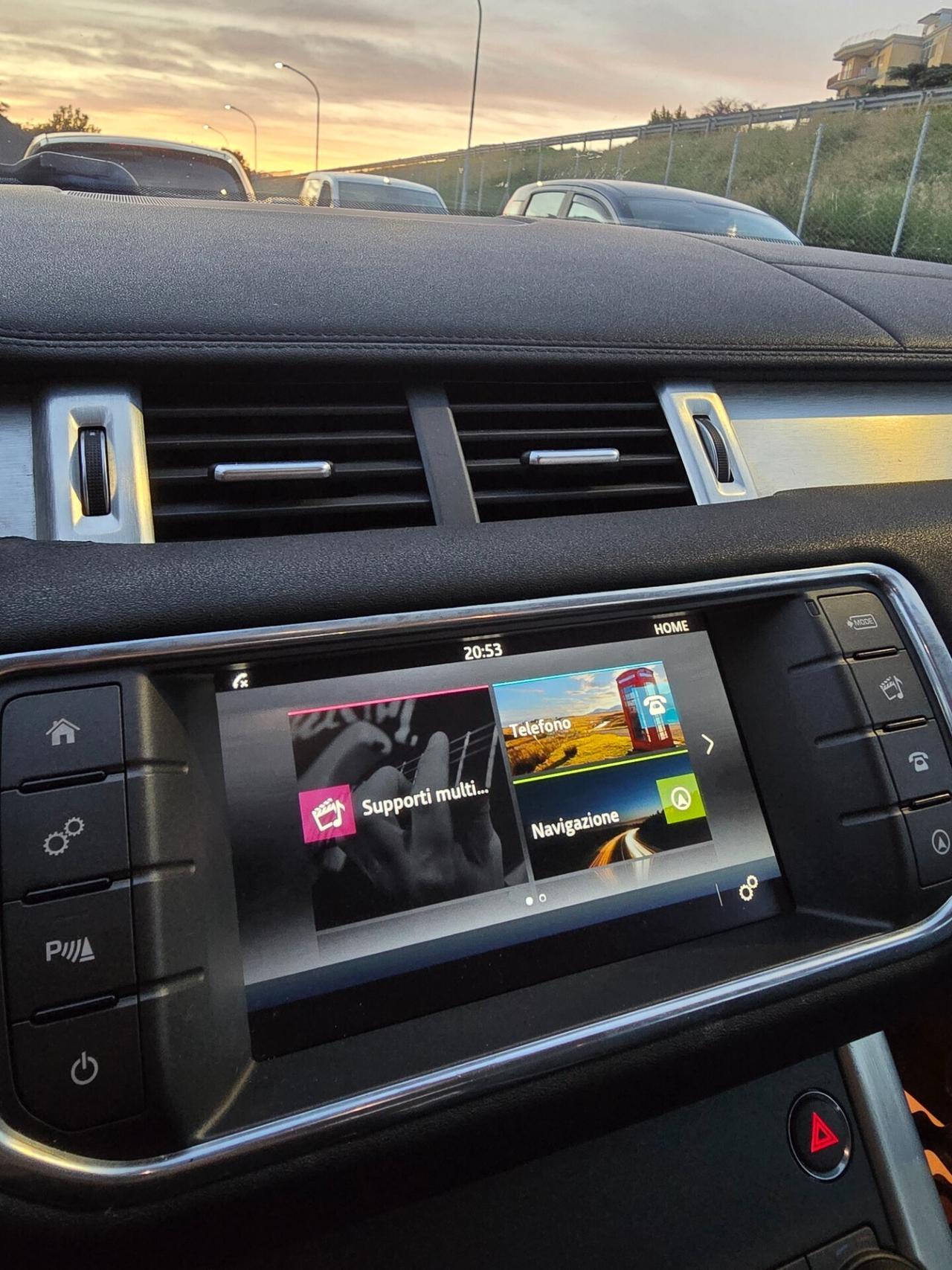 Land Rover Range Evoque 2.0 TD4 150cv 5p. Dynamic