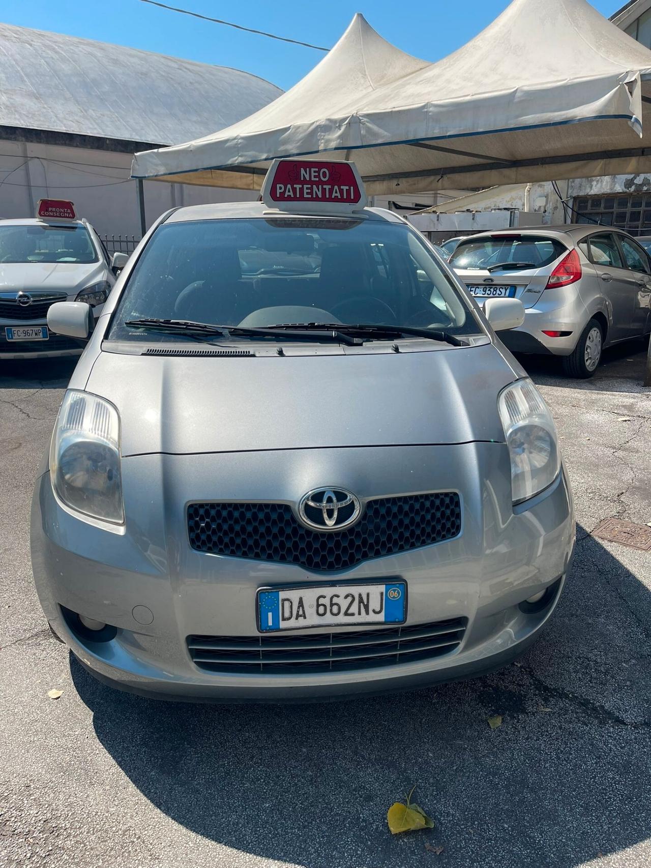 Toyota Yaris 1.4 D-4D 5 porte Sol