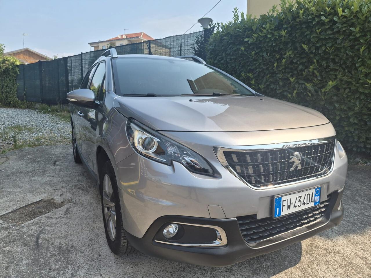 Peugeot 2008 PureTech 82 Allure