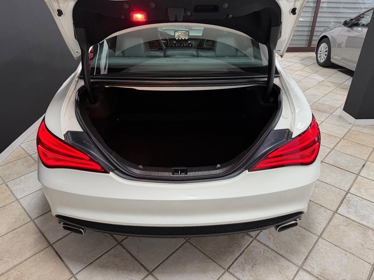 MERCEDES CLA 200d (136) Premium AMG 2015