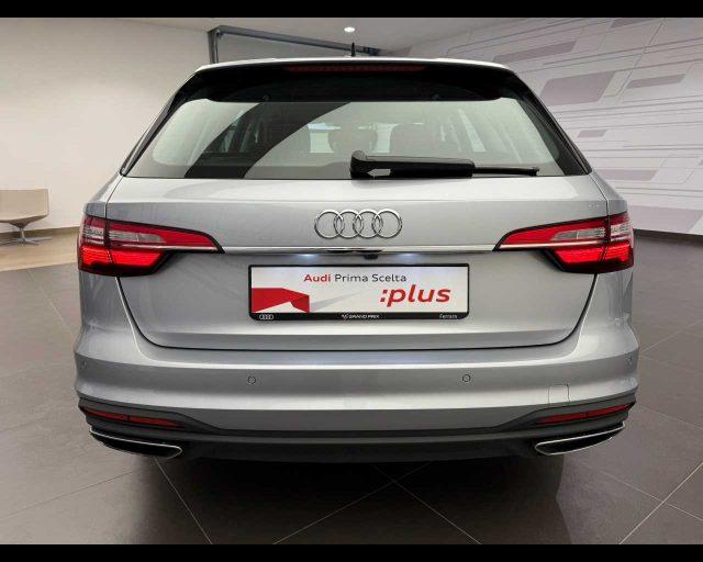 AUDI A4 Avant 30 TDI/136 CV S tronic Business Advanced