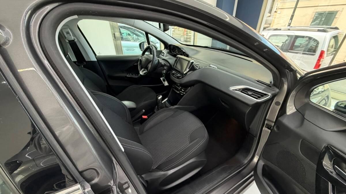 Peugeot 208 Peugeot 208 1.6 bluehdi Allure 100cv 5p