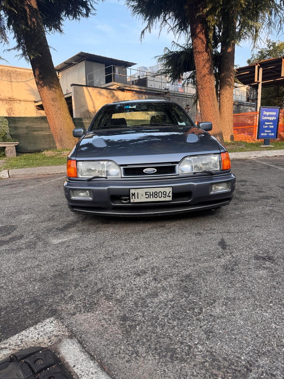 Ford Sierra 2.0i turbo 16V 4p. RS Cosworth