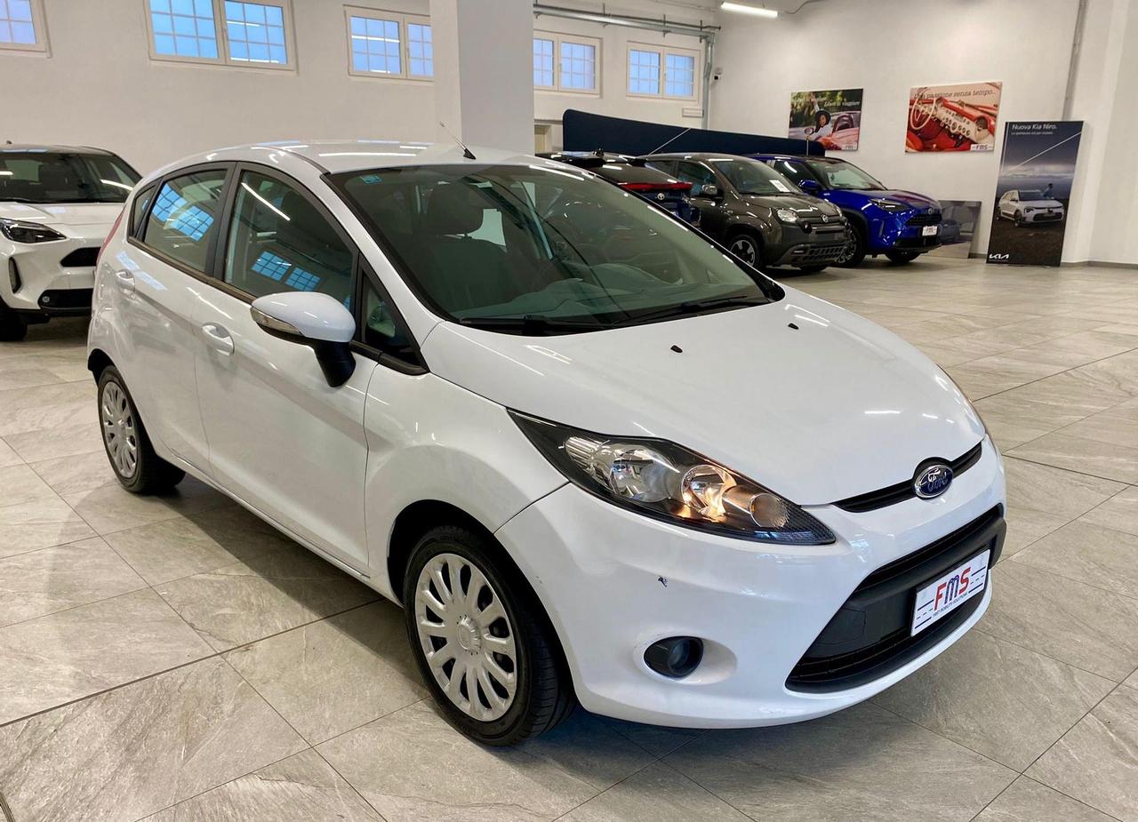 Ford Fiesta 5p 1.4 16v + Gpl