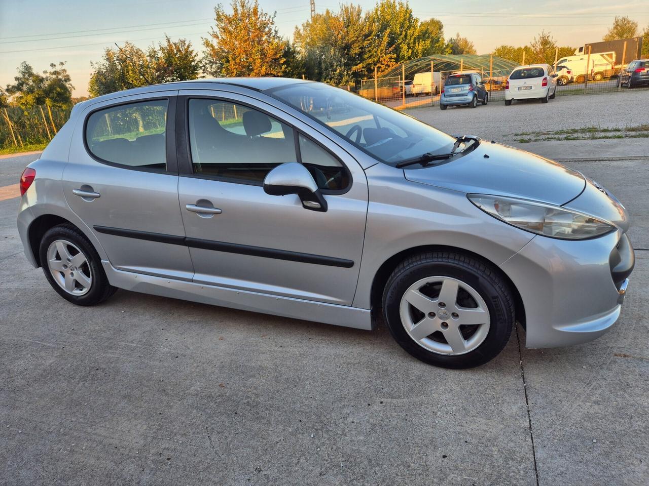 Peugeot 207 1.4 88CV 5p. neopatentati