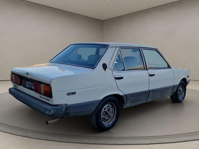 FIAT 131 1600 4 porte Super