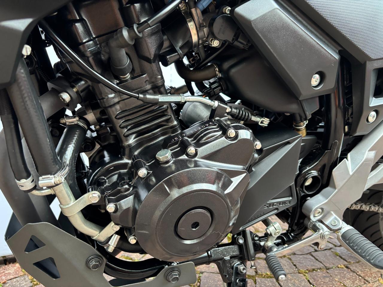 Suzuki V-Strom 250