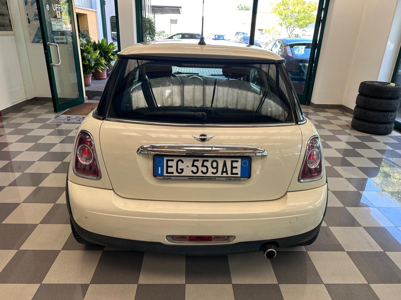 Mini Cooper 1.6 75Cv