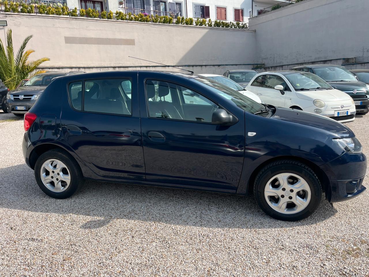 Dacia Sandero 0.9 TCe 12V T-GPL 90 Start&Stop SS Lauréate Family