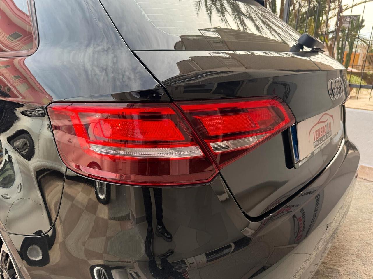 Audi A3 1.6 TDI 116 CV S tronic Sport