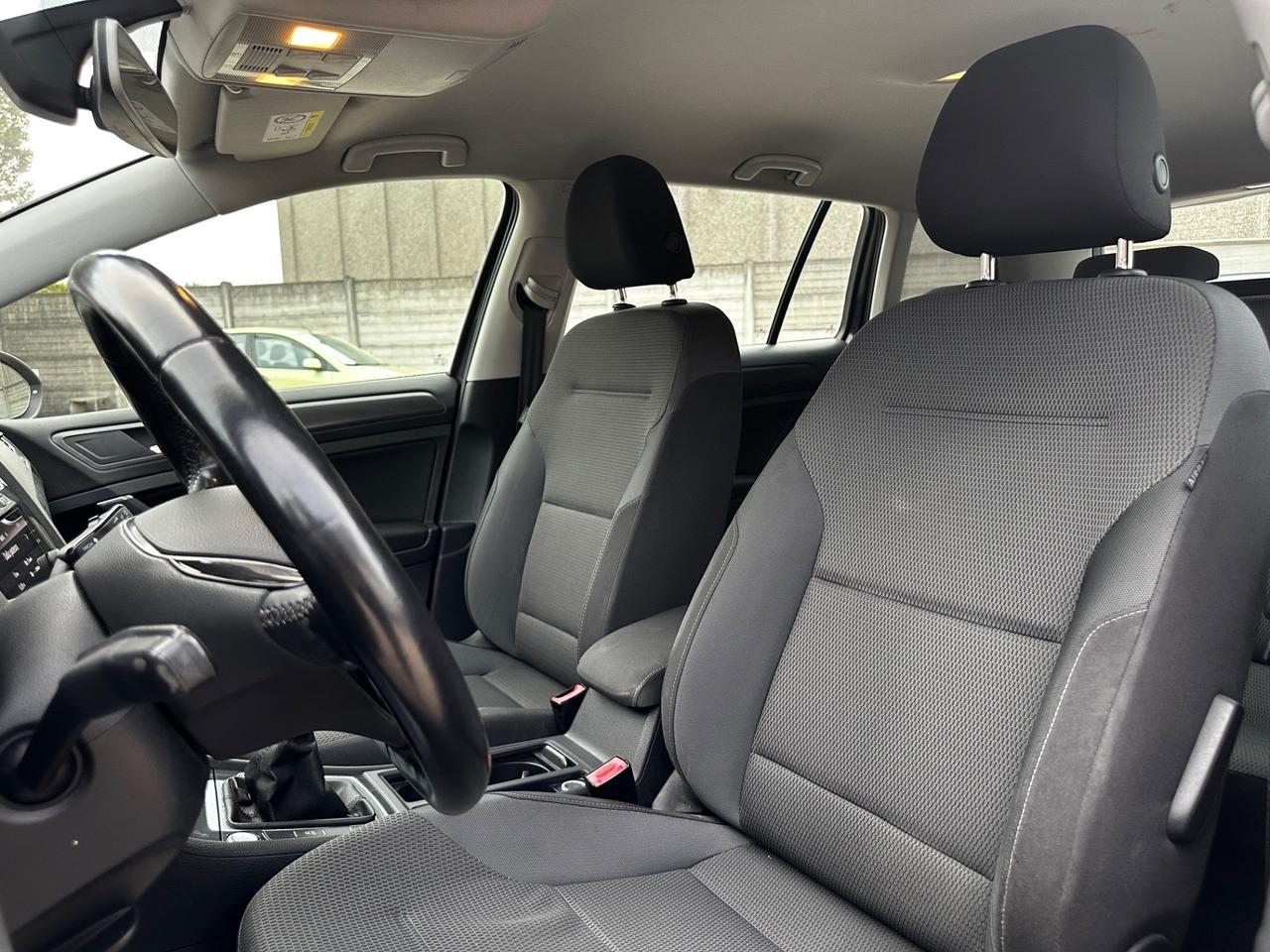 Volkswagen Golf Variant 1.0 TSI 115 CV Business BlueMotion Tech.