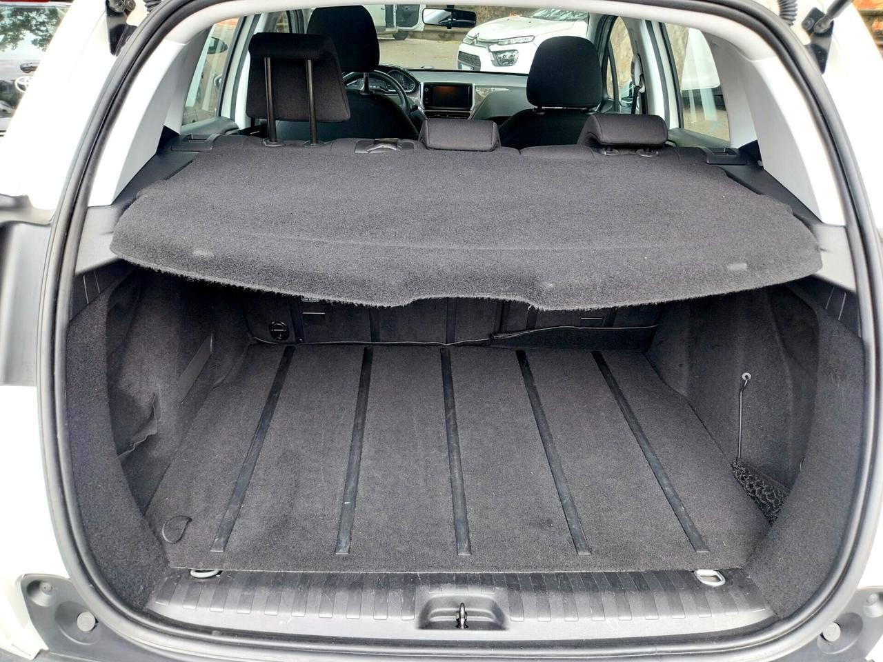 Peugeot 2008 1.2 82 Cv