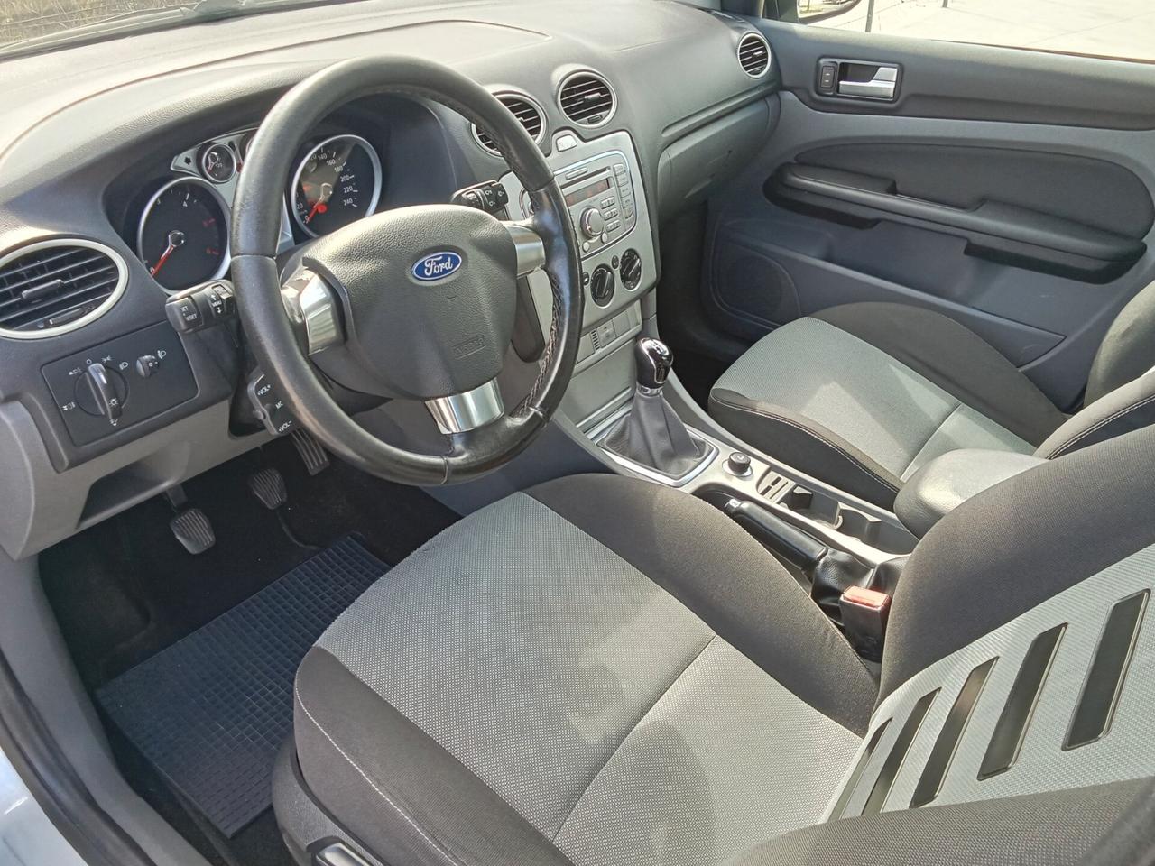 FORD Focus +SW 1.6 TDCI 90 RESTYLING