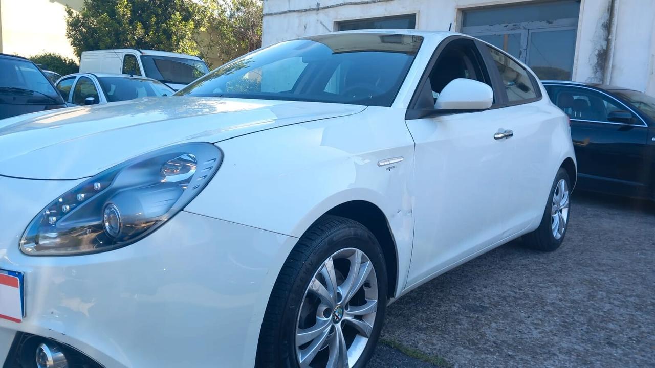 Alfa Romeo Giulietta 1.4 Turbo MultiAir TCT Distinctive