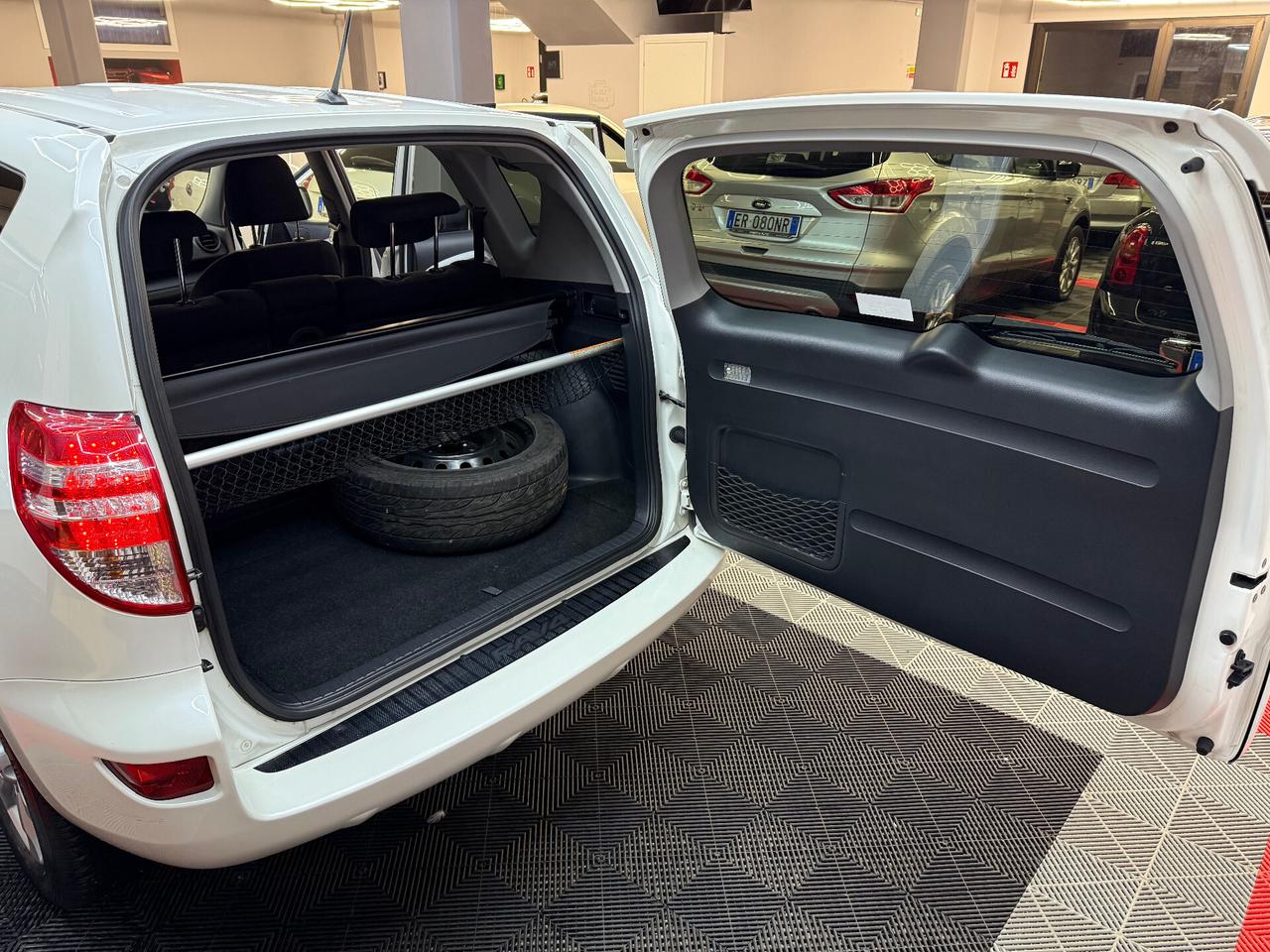 Toyota RAV 4 Crossport 2.2 D-4D - FABIANOAUTO