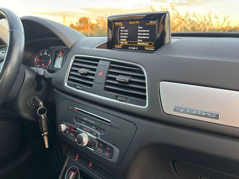 Audi Q3 EURO 6 - TETTO APRIBILE - SEDILI RISCALDATI