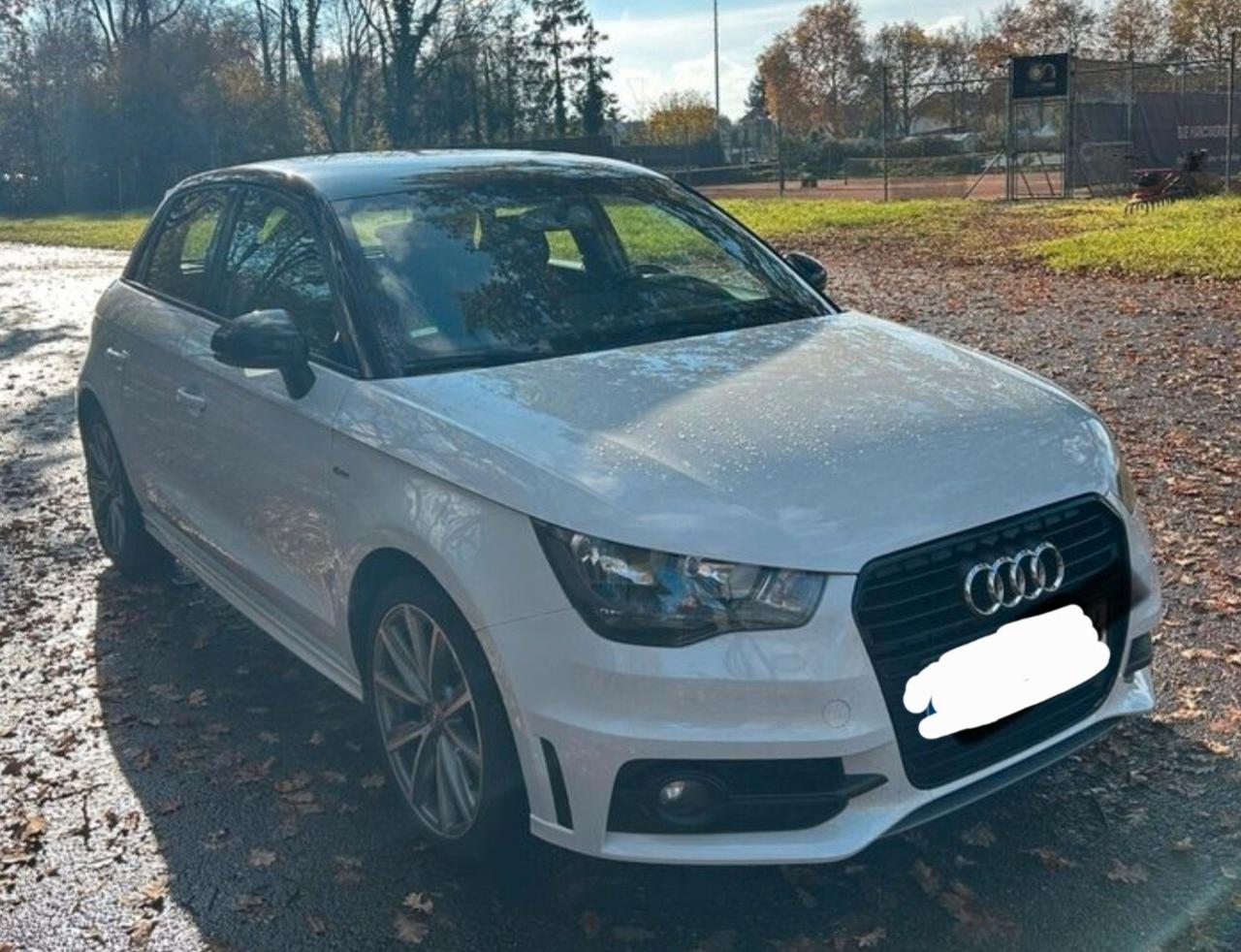 Audi A1 1.6 TDI S line edition plus