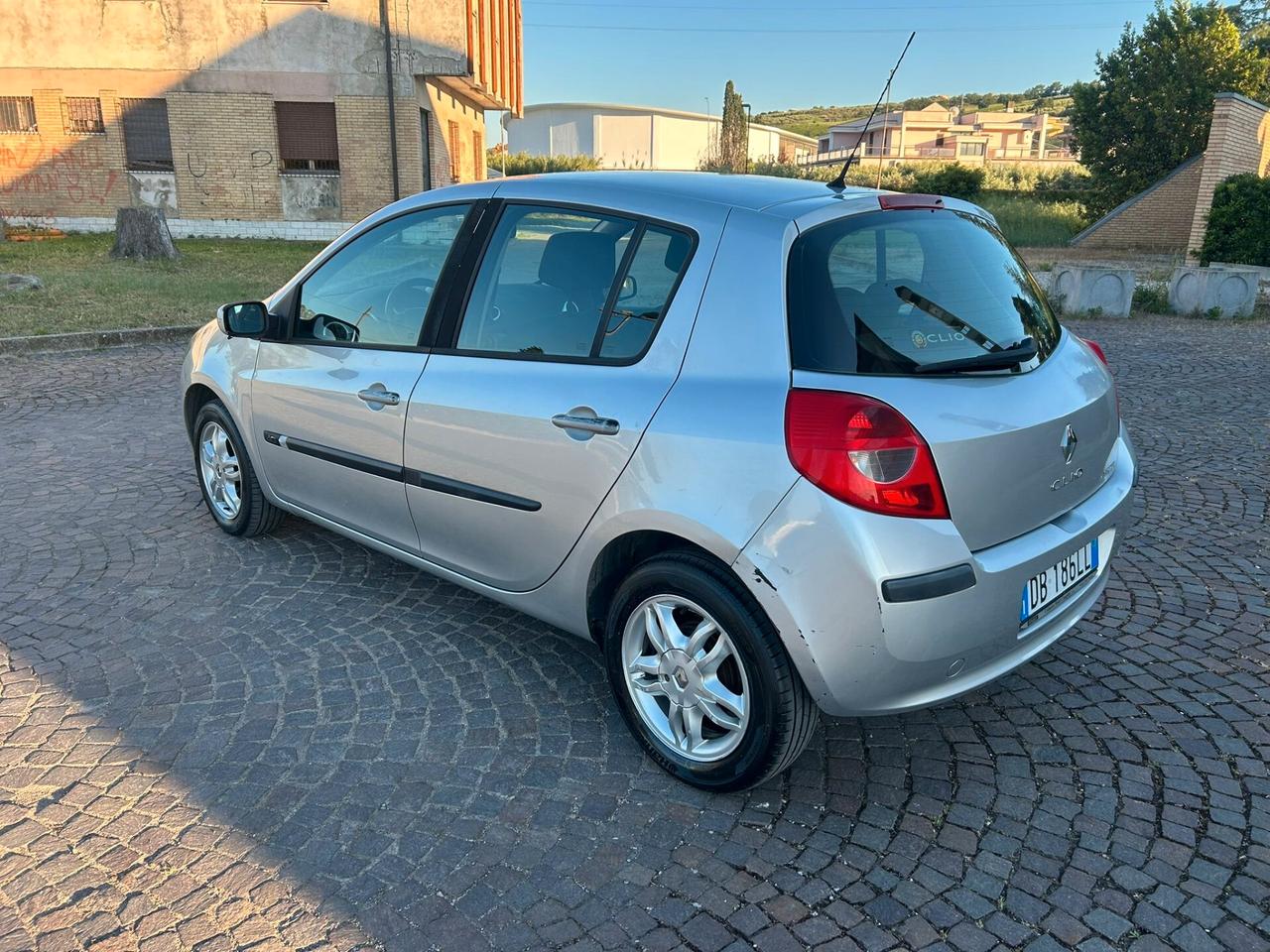 Renault Clio 1.5 dCi 65CV 5 porte