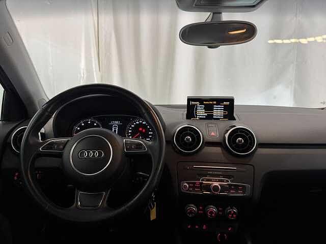 Audi A1 A1 SPB 1.0 82CV TFSI Design