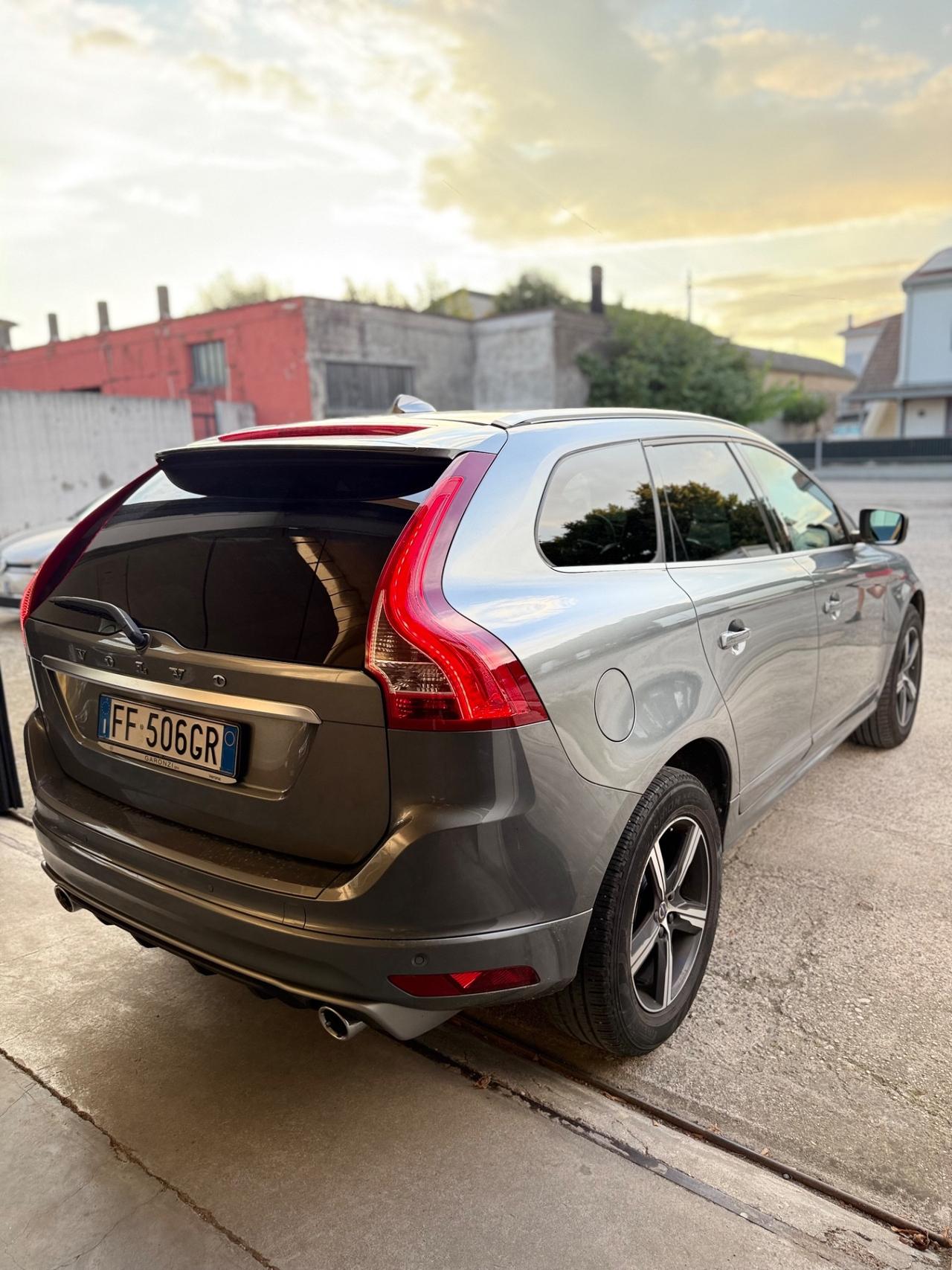 Volvo XC 60 XC60 D4 Geartronic R-design
