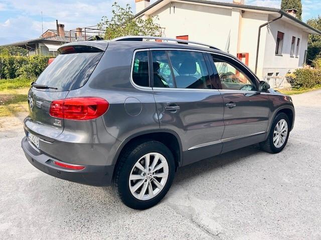 Volkswagen Tiguan 2.0 TDI 110 CV Sport & Style BlueMotion Technology