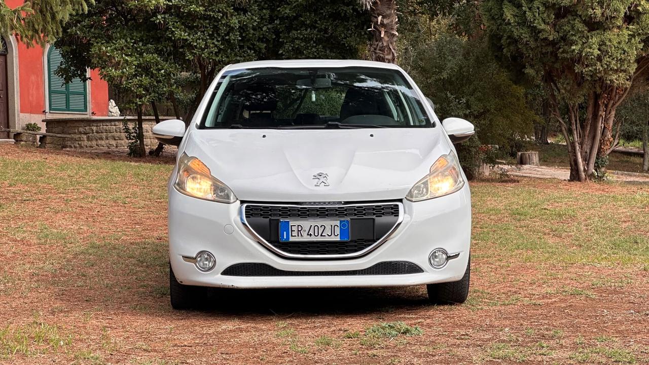 Peugeot 208 PureTech 82 5p Allure 2014 OTTIMO STATO leggi testo GPL