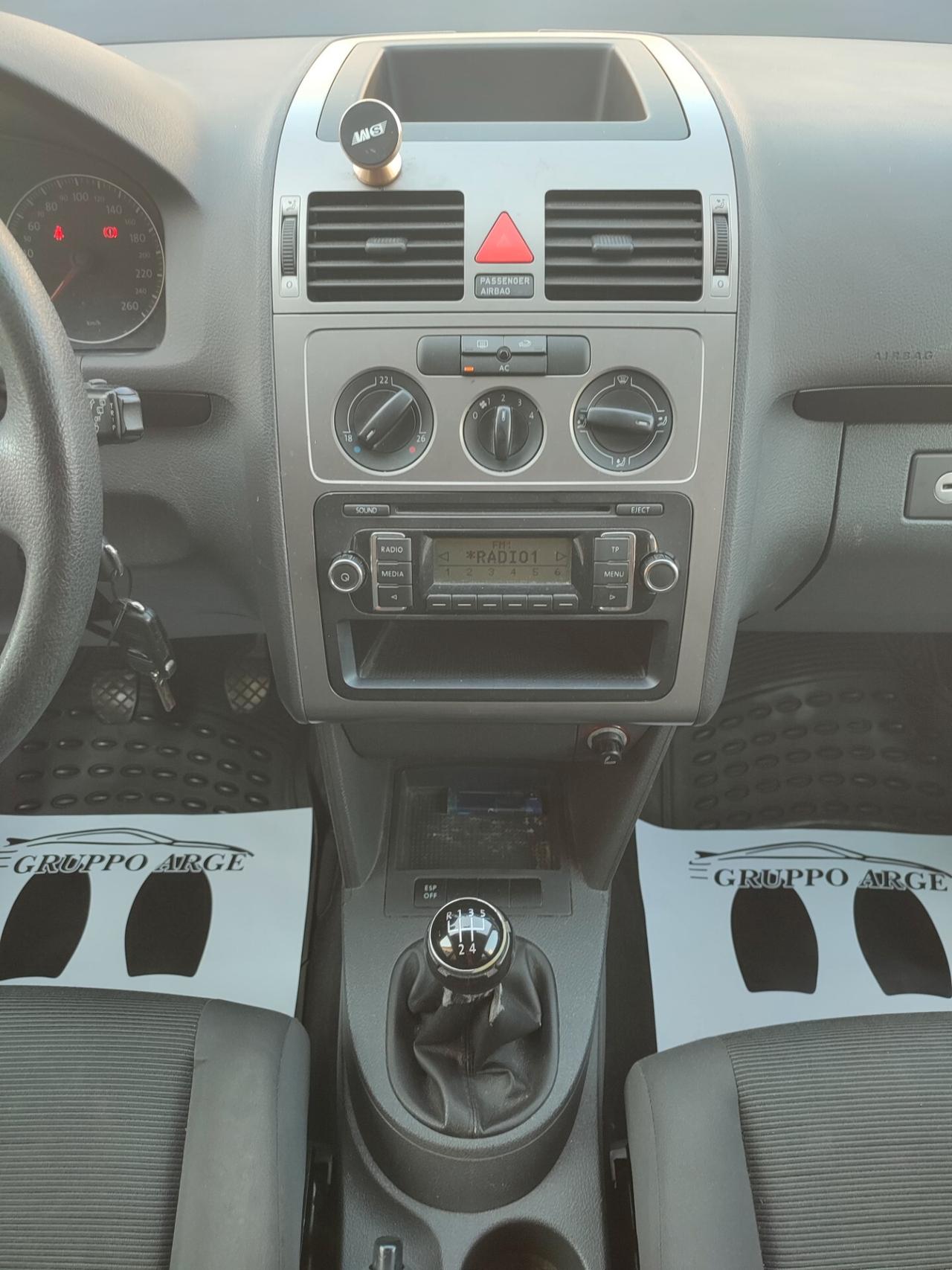 Volkswagen Touran 1.6 Trendline Bifuel G