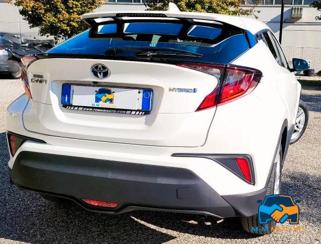 Toyota C-HR 1.8h Business e-cvt