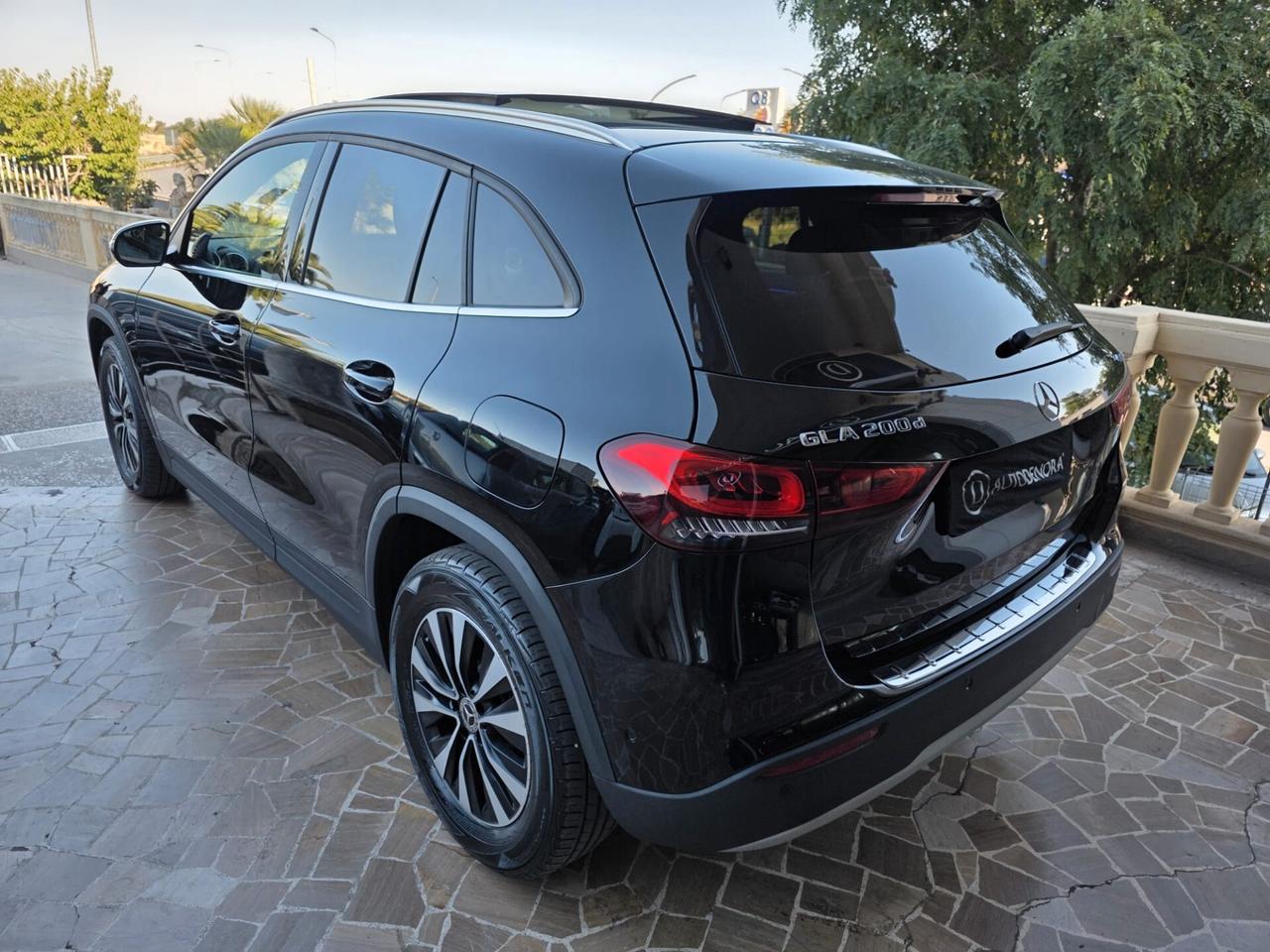 Mercedes-benz GLA 200 d Automatic 4Matic Premium#LED#PELLE#TETTO#VIRTUAL#CAM