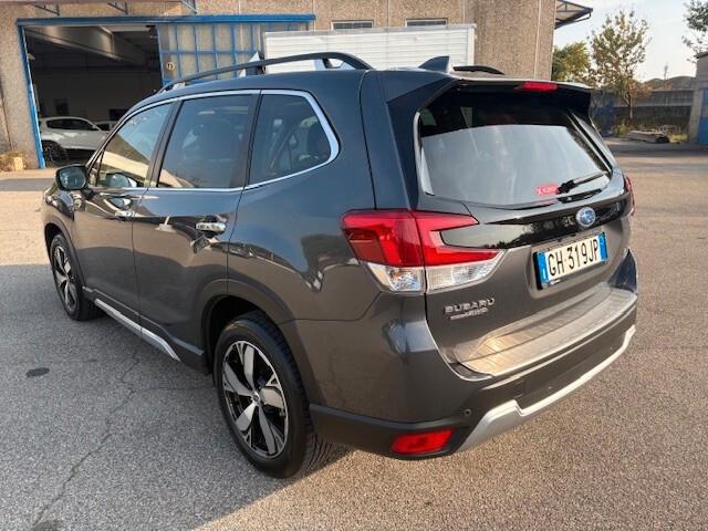 Subaru Forester 2.0 e-Boxer MHEV CVT Lineartronic Premium